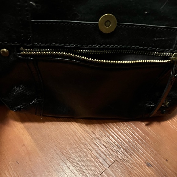 The Sak black leather purse - Picture 6 of 7